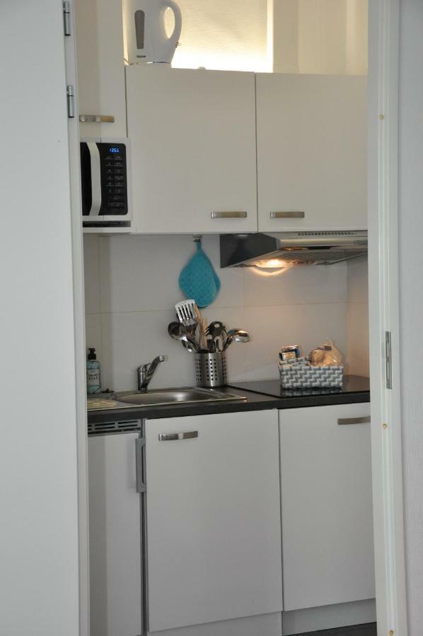 חוס Elvis Presley Private Studio With Kitchen And Airconditioning מראה חיצוני תמונה